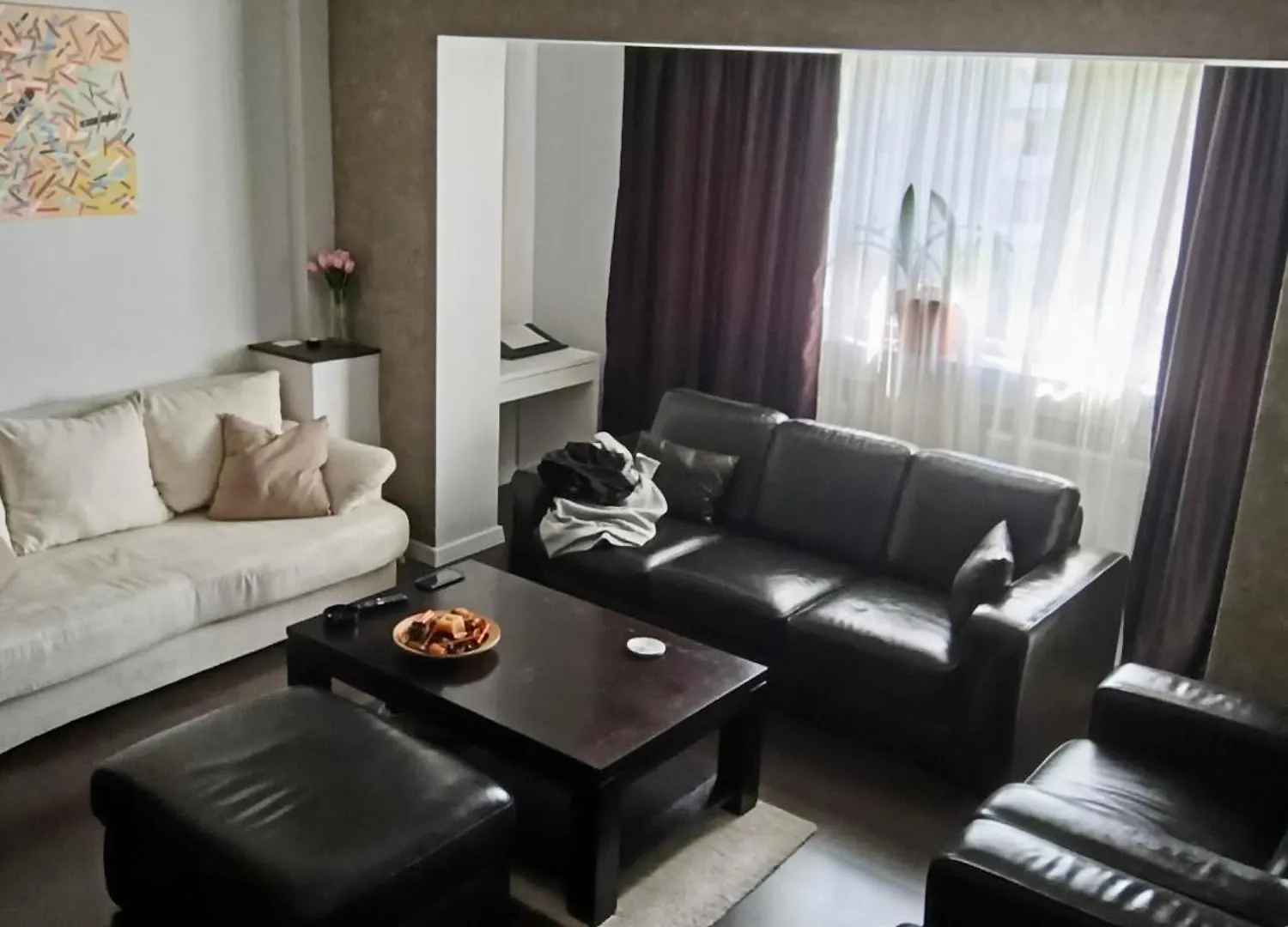 Arcom Apartments contacts